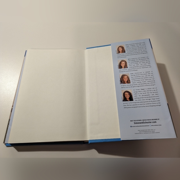 Growing Up Duggar - It's All About Relationships - Hardcover Book - Preowned - Picture 5 of 9